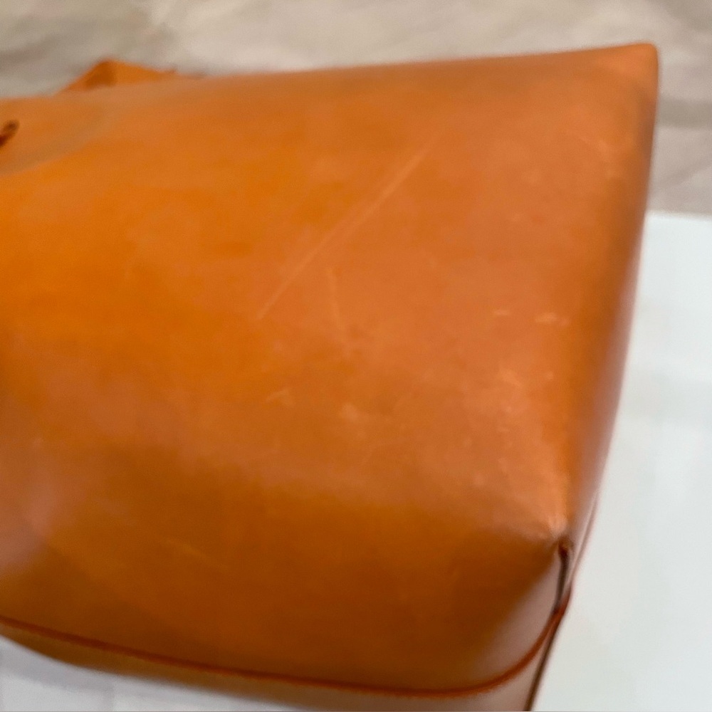Mansur Gavriel Tan Leather Bucket Bag - Picture 8 of 9